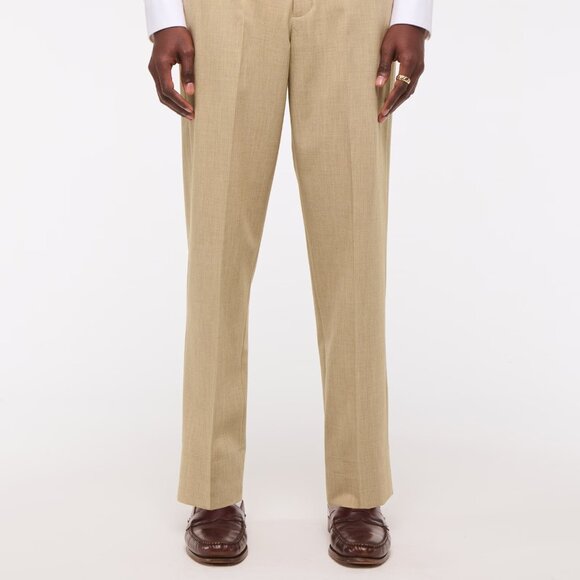 Abercrombie Collins Tailored Linen-Blend Pleated Suit Pant in beige texture - Picture 4 of 12